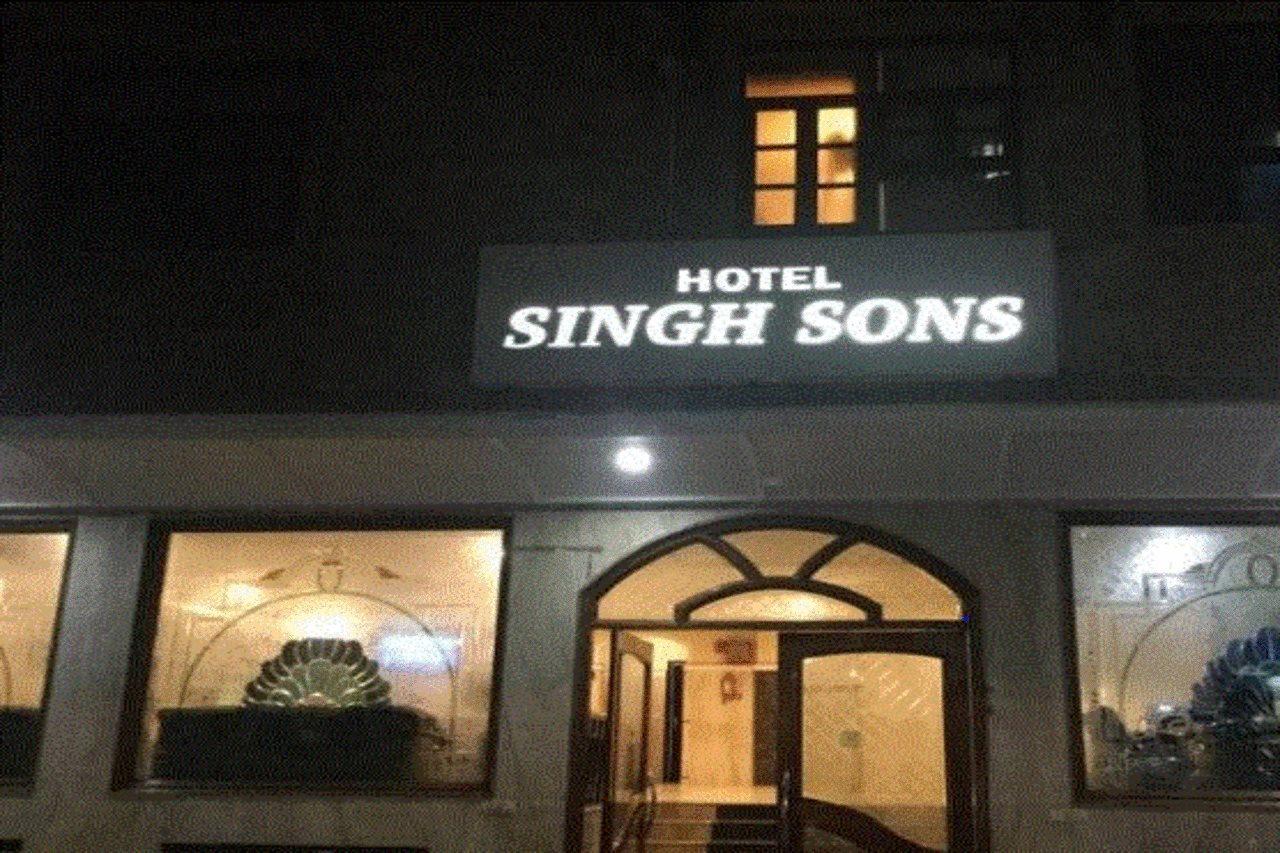 Treebo Trend Singh Sons Karol Bagh Hotel Nova Deli Exterior foto